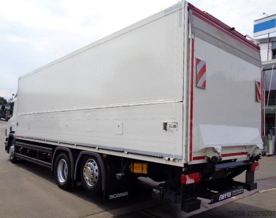 LKW mit Getränkeaufbau SCANIA P 320*8,2 m Schwenkwand*LBW*Lift/Lenk*Kamera*TOP