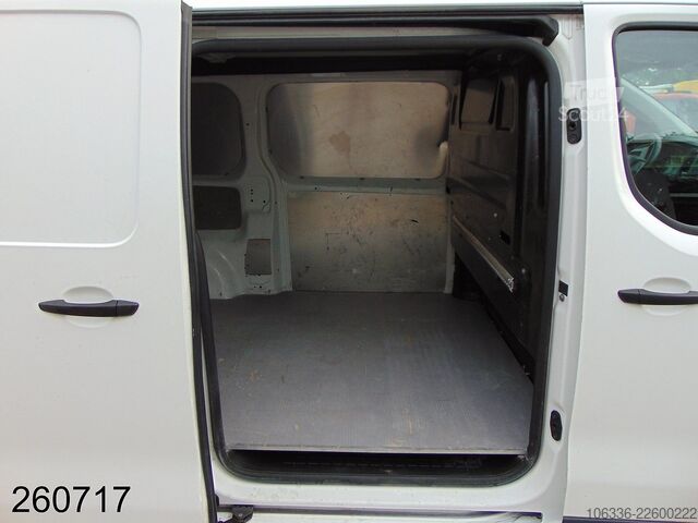 Панельний фургон PEUGEOT Expert 1.6 BlueHDI 95 L2 -KLIMA-