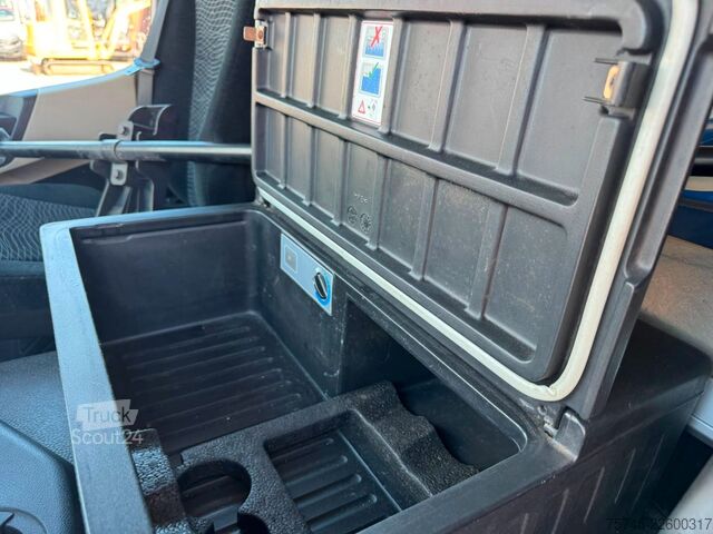 Standard SZM MERCEDES-BENZ ACTROS 1840 * RETARDER * MOTOR PROBLEME *