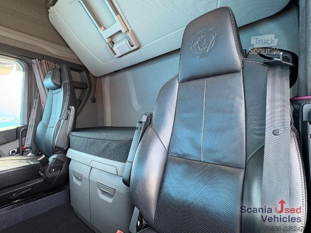 Standard dragbil Scania S 460 A4x2NB RETARDER FULL AIR P-ARICO VECTO 3