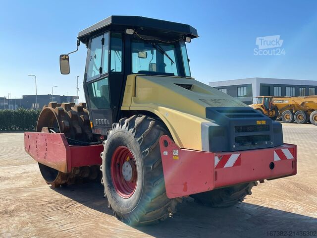 Enkel valse Dynapac CA302PD