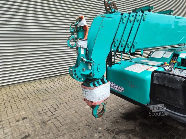 Minikran Maeda MC 405 CRME Jib