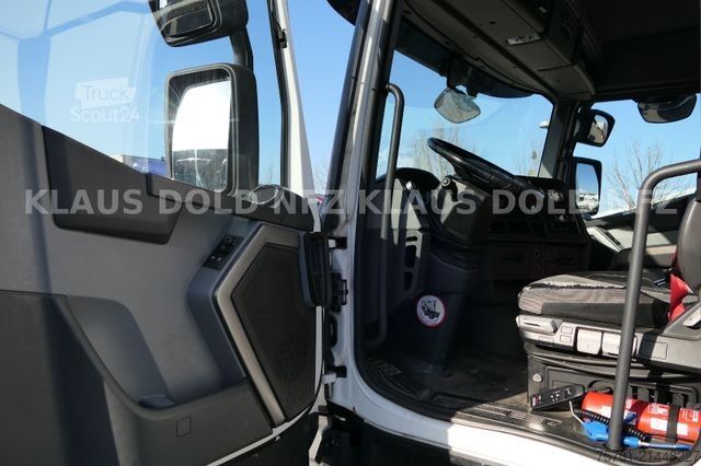 Standart çekici ünitesi RENAULT T 460 High Cab 2-Tank Kühlbox Euro 6