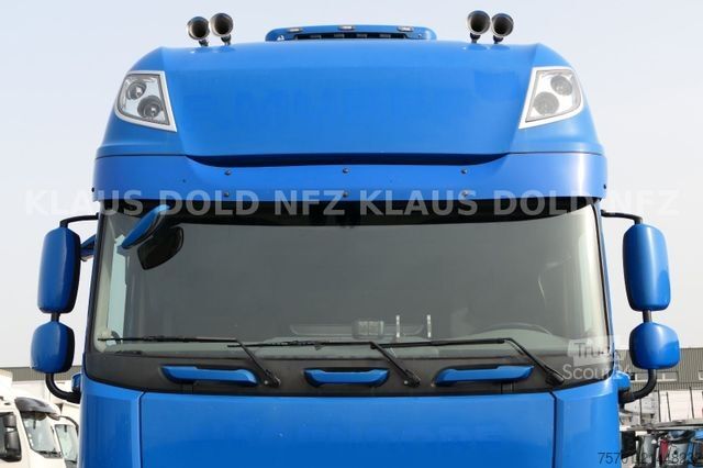 Tractor estándar DAF XF 460 SSC Retarder Standklima Euro 6