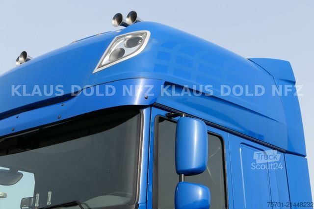 Tractor estándar DAF XF 460 SSC Retarder Standklima Euro 6