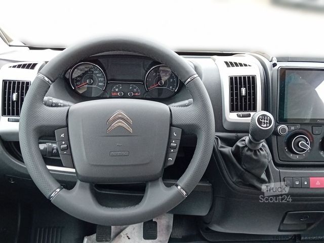 Kemperis BÜRSTNER Campeo C 640 Abwassertank isoliert, Markise