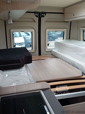 Kemperis BÜRSTNER Campeo C 640 Abwassertank isoliert, Markise