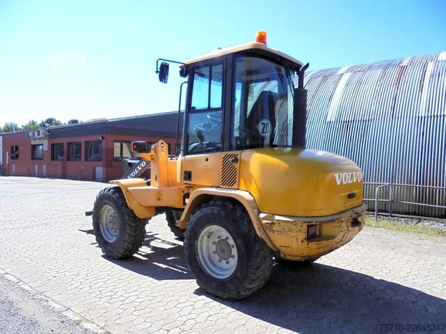 Yükleyici Volvo L 30 B - Z/X