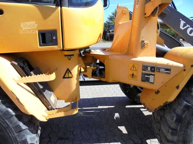 Yükleyici Volvo L 30 B - Z/X