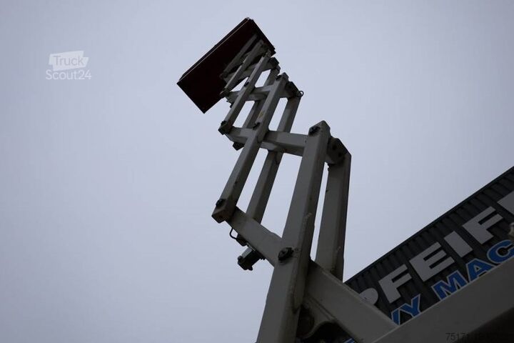 Scissor lift Holland Lift Ecostar HL-9710 Electric, 12m Working Height, 325k