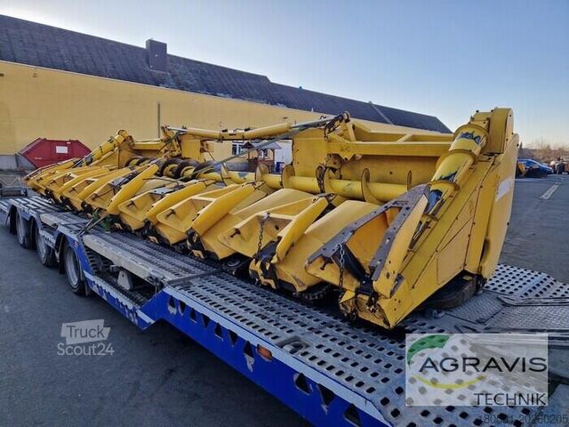 Combine harvester New Holland MF 875 W