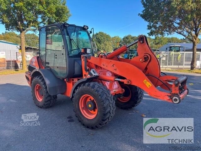 Gårdslastare Hitachi ZW 95