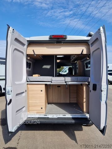 Camping-car PÖSSL Summit 600L Markise Lithium Solar MJ 2026