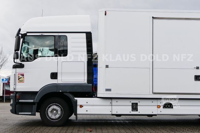 Automašīnu pārvadātājs furgons MAN TGL 8.250 geschloss. Autotransp. Moetefindt