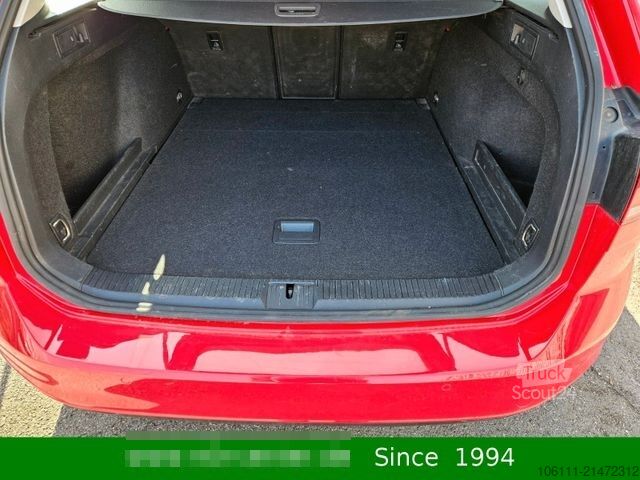 Kleinbus VOLKSWAGEN Passat Variant Business Navigation