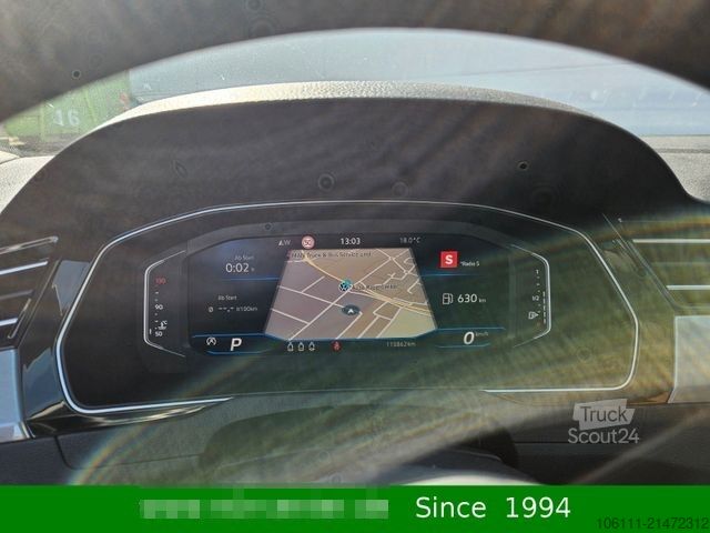 Kleinbus VOLKSWAGEN Passat Variant Business Navigation