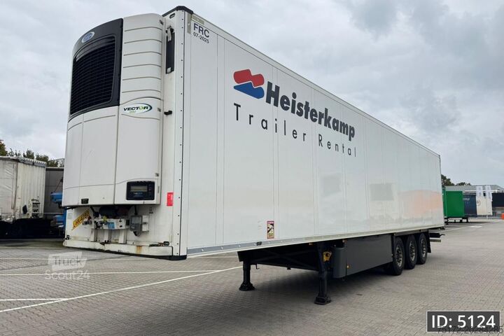 Gekoeld/bevroren transport Schmitz Cargobull SKO 24 / Disk brakes / Carrier Vector 1550 / Pa...
