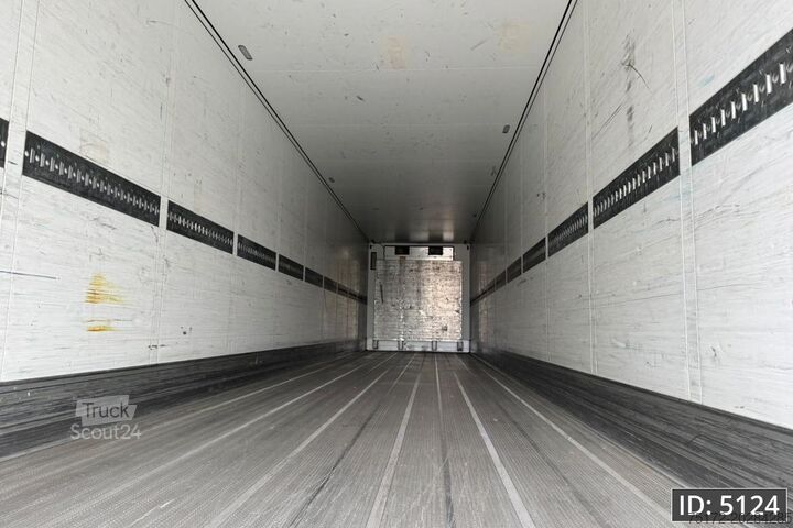 Gekoeld/bevroren transport Schmitz Cargobull SKO 24 / Disk brakes / Carrier Vector 1550 / Pa...