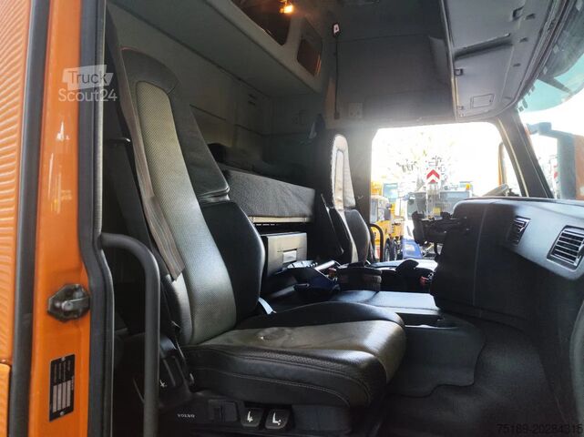 Camion-grue Volvo FM 500 8x4 Tridem Multilift XR20ZL HMF 2620 K8 ...