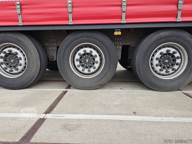 Teloni scorrevoli SCHMITZ SCS 24/L