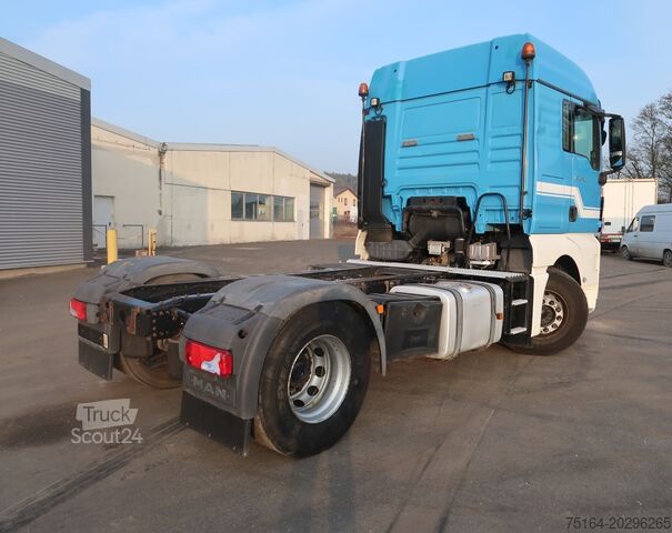 Standard SZM MAN TGX 18.440 4x2 LLS