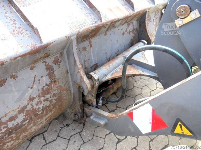 Utovarivač Volvo L 30 B