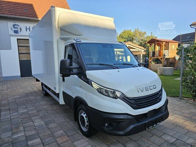 Dodávka Iveco Daily 35S18HA8 Automatik 3.0 Koffer 4,9 M. LED