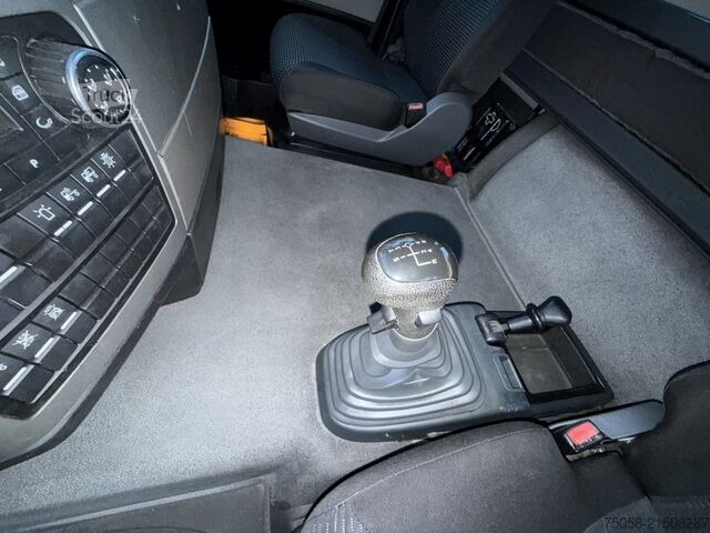 żuraw samochodowy MAN TGS 18.400 - 3 Seiten Kipper - Kran PK