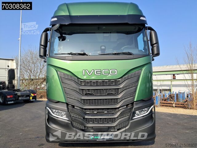 Gefährliche Stoffe Iveco S-Way 500 4X2 NEW! HPEB 2xTanks Standklima LED ...