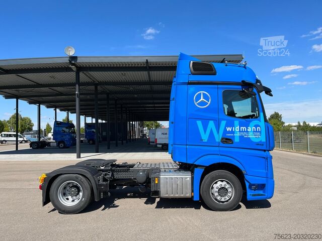Tracteur routier standard Mercedes-Benz Actros 1848 LS KlimaA STH Pano Luft AUT AHK ACC
