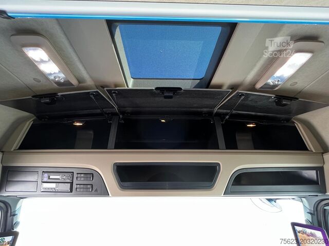 Tracteur routier standard Mercedes-Benz Actros 1848 LS KlimaA STH Pano Luft AUT AHK ACC