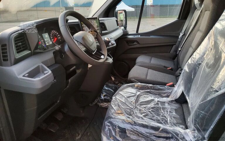 Фургон с ящиками Renault Master 170.35  EURO 6  L3H2 GESLOTEN GRIJS META...