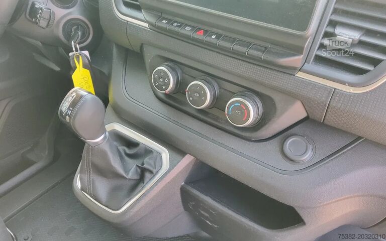 Furgão de caixa Renault Trafic 150 PK AUTOMAAT L2H1 GESLOTEN - EURO 6 -...