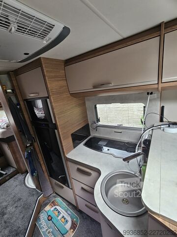 Integriertes Wohnmobil knaus live 900 I LEG