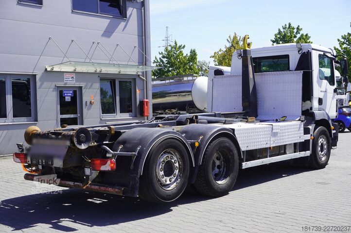 Hakowiec MAN TGM 26.340 6×2 E6 / Hydrolift hooklift