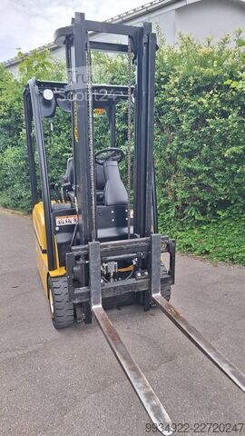 възможен мотокар Yale ERP16VT SWB V2230