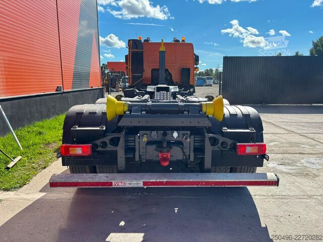 Hakenarmsystem Volvo FMX 410 6x4 HIAB XR 21 ton / L=5900 mm