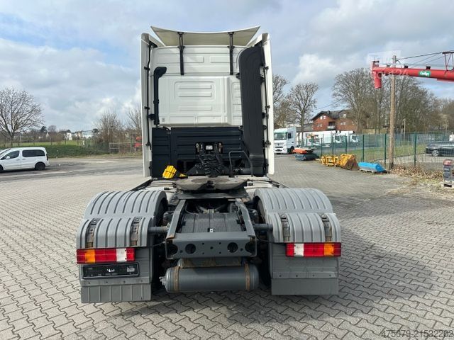 Tracteur routier standard MERCEDES-BENZ Actros 1844 / Mega Space / Standklima / Retarder