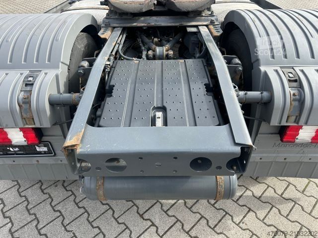 Tracteur routier standard MERCEDES-BENZ Actros 1844 / Mega Space / Standklima / Retarder