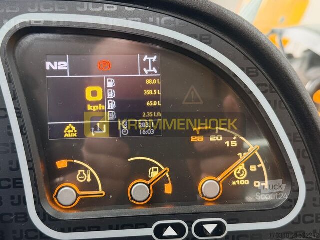 încărcător telescopic JCB 535-125 HiViz