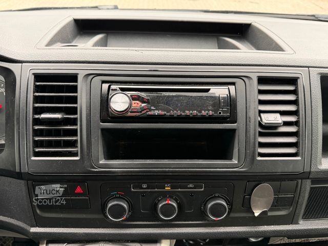 Minibus VOLKSWAGEN T6 Kombi 2.0 Tdi Lang L2 Klima 9Sitze Schiebetür