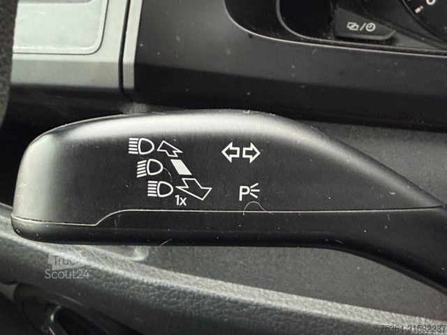 Minibus VOLKSWAGEN T6 Kombi 2.0 Tdi Lang L2 Klima 9Sitze Schiebetür