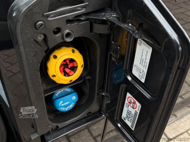 Minibus VOLKSWAGEN T6 Kombi 2.0 Tdi Lang L2 Klima 9Sitze Schiebetür