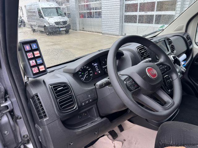 Skåpbil FIAT Ducato Begleitfahrzeug BF 3