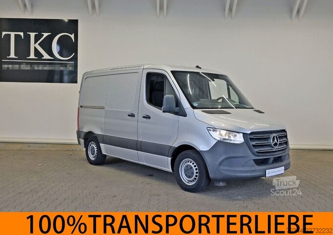 Ploščati dostavnik MERCEDES-BENZ Sprinter 311 CDI Kasten Klima Regalsystem BOTT