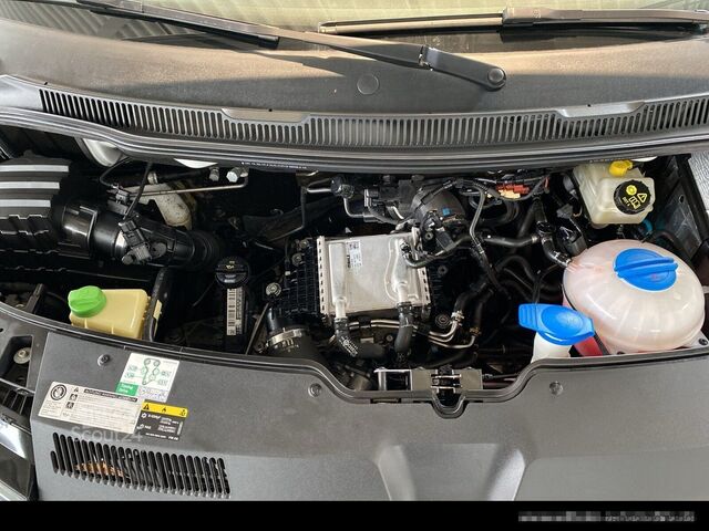 Минибус VW T6 2.0 TDI DSG|150 PS|5-Sitzer|AHK|8-fach