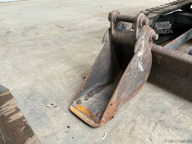 Minibagger Takeuchi TB 225