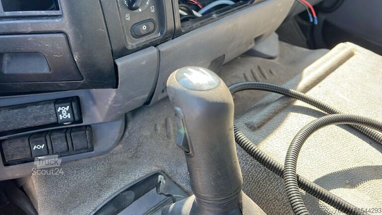 Chasis con cabina Renault KERAX 370 DCI (6X6 / 59.000 KM !!!! / LAMES / G...