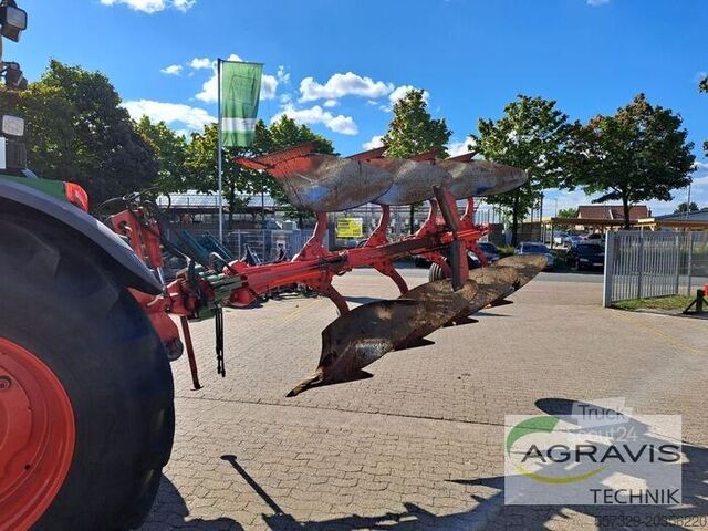 Charrue Vogel & Noot CAYROS XMS 900 ST VARIO