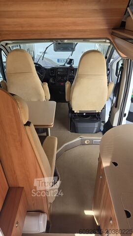 Camper Pössl Vario 499